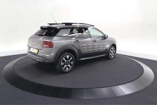 Citroën C4 Cactus (2018) thumbnail 3
