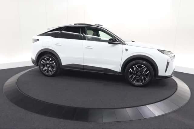 Peugeot 3008 (2025) thumbnail 5