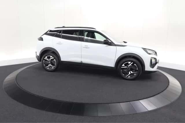 Peugeot 2008 (2025) thumbnail 4