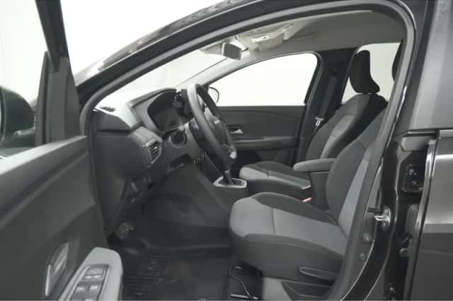 Dacia Jogger (2025) thumbnail 31