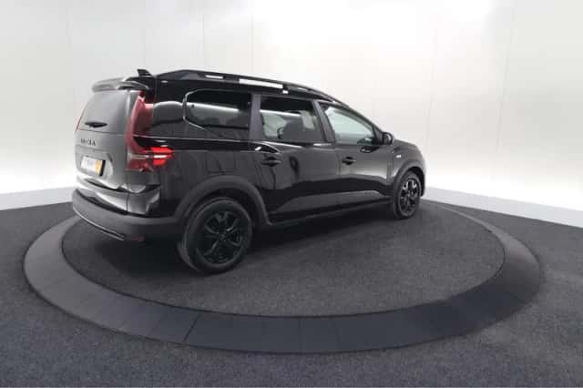 Dacia Jogger (2025) thumbnail 5