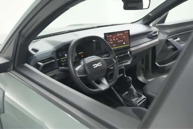 Dacia Duster (2025) thumbnail 2