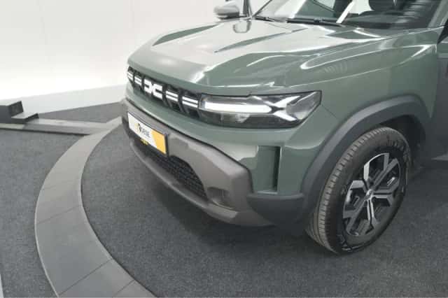 Dacia Duster (2025) thumbnail 16