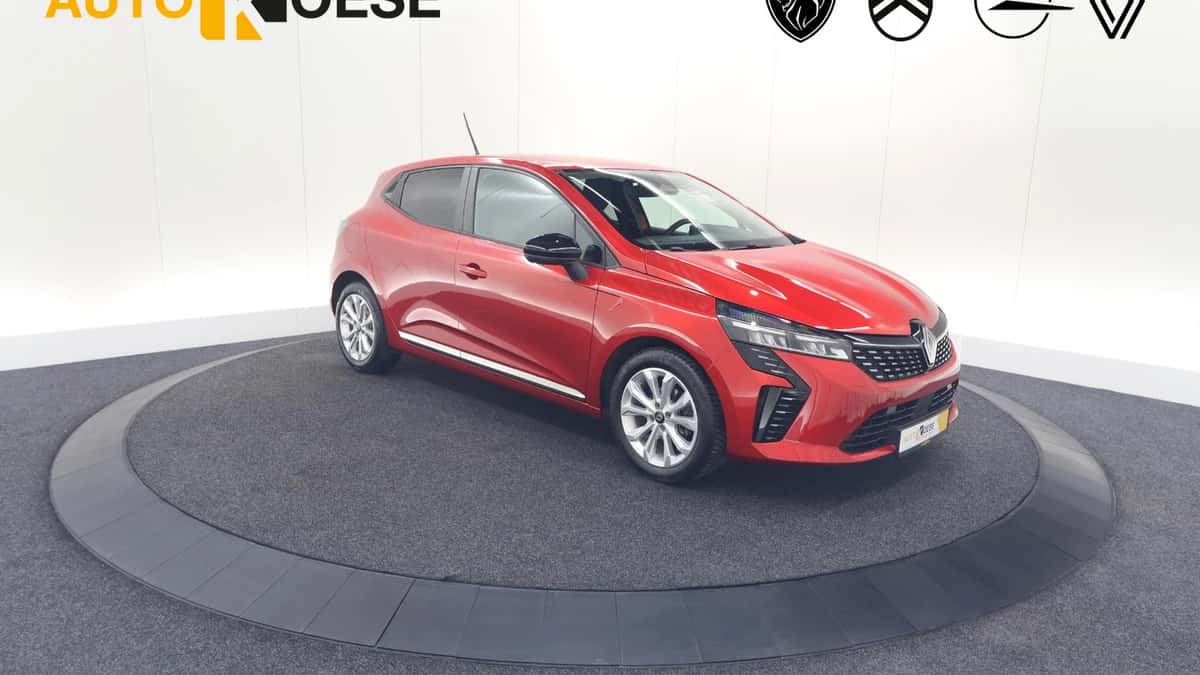 Renault Clio (2024) — foto 1