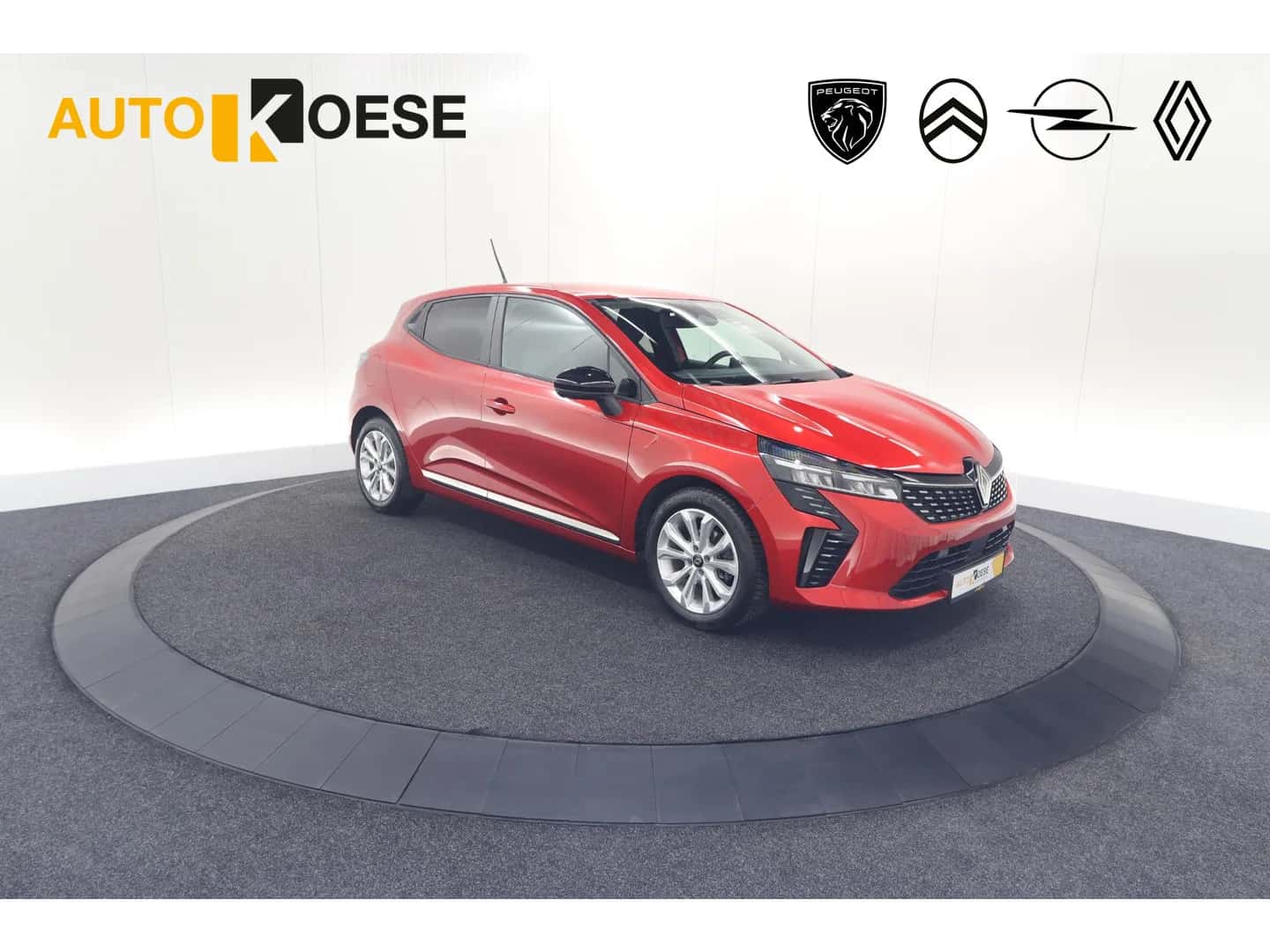 Renault Clio (2024) — foto 1