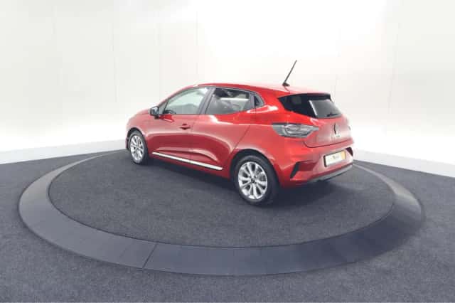 Renault Clio (2024) thumbnail 12