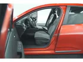 Renault Clio (2024) thumbnail 22
