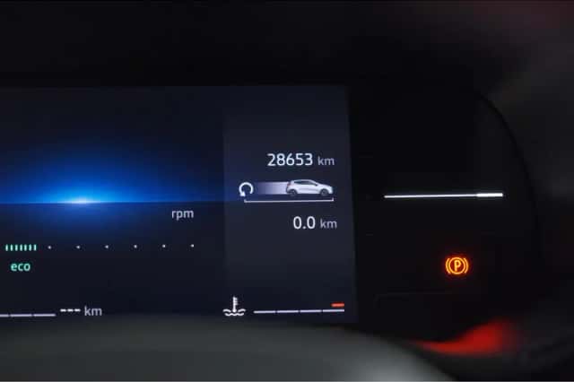 Renault Clio (2024) thumbnail 36