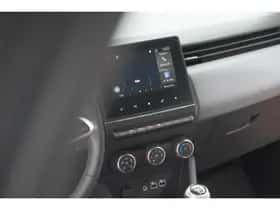 Renault Clio (2024) thumbnail 44