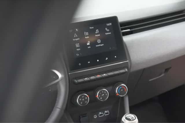 Renault Clio (2024) thumbnail 46