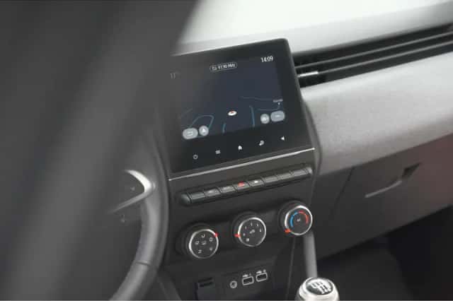 Renault Clio (2024) thumbnail 47