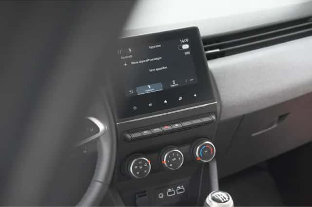 Renault Clio (2024) thumbnail 51