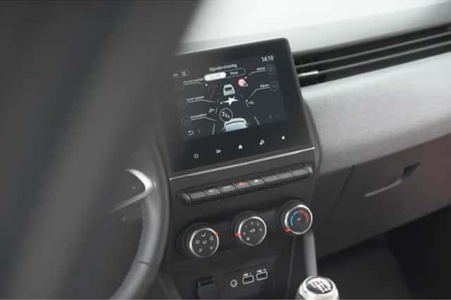 Renault Clio (2024) thumbnail 56