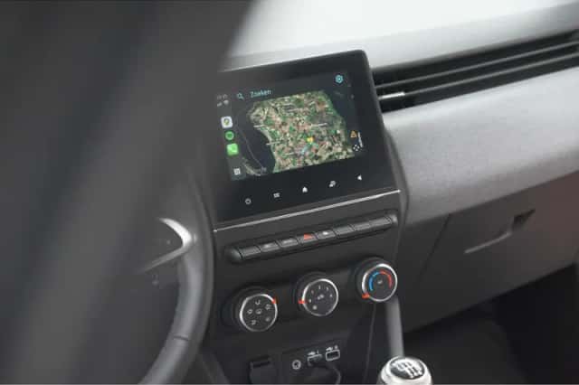 Renault Clio (2024) thumbnail 61