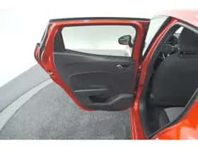Renault Clio (2024) thumbnail 69