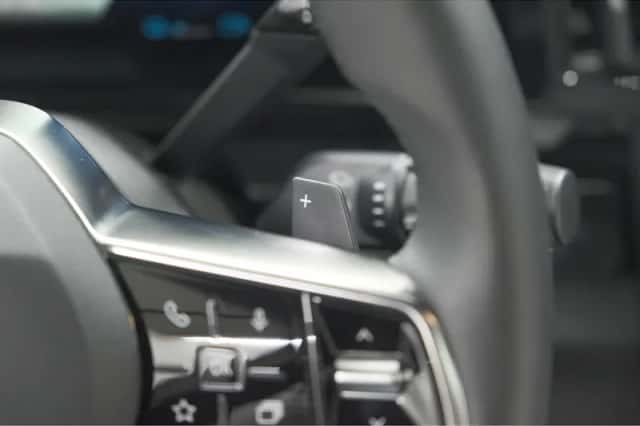Renault Austral (2025) thumbnail 38