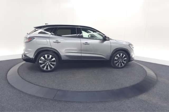 Renault Austral (2025) thumbnail 9