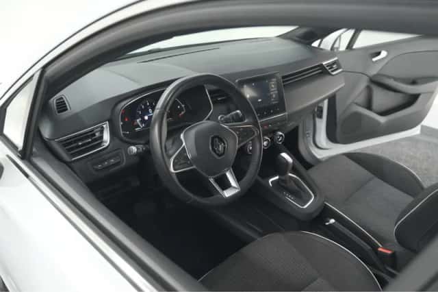 Renault Clio (2020) thumbnail 2