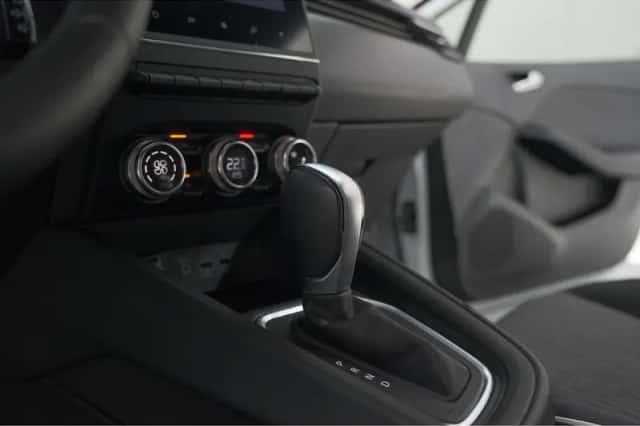 Renault Clio (2020) thumbnail 43