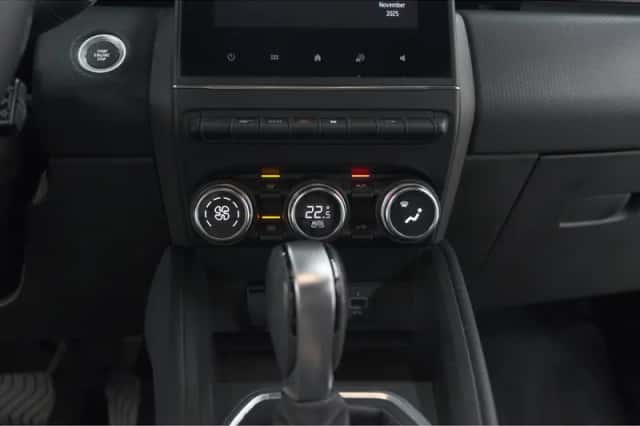 Renault Clio (2020) thumbnail 45