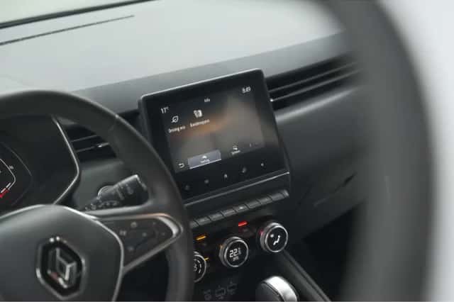 Renault Clio (2020) thumbnail 56