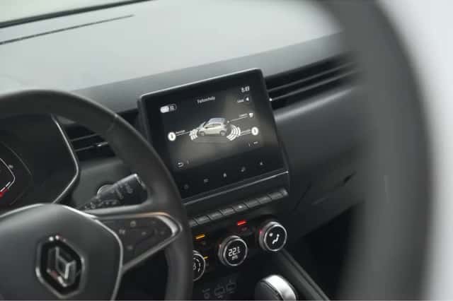 Renault Clio (2020) thumbnail 60