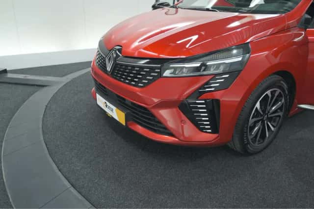 Renault Clio (2025) thumbnail 16