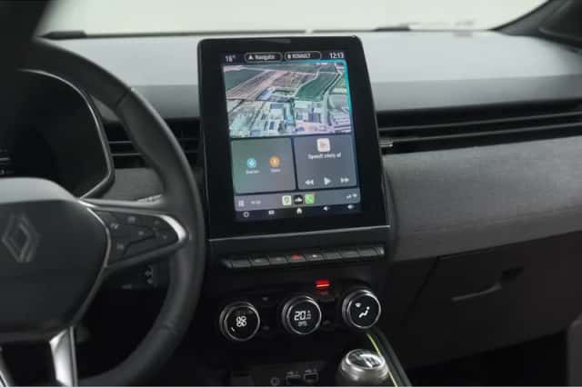 Renault Clio (2025) thumbnail 3