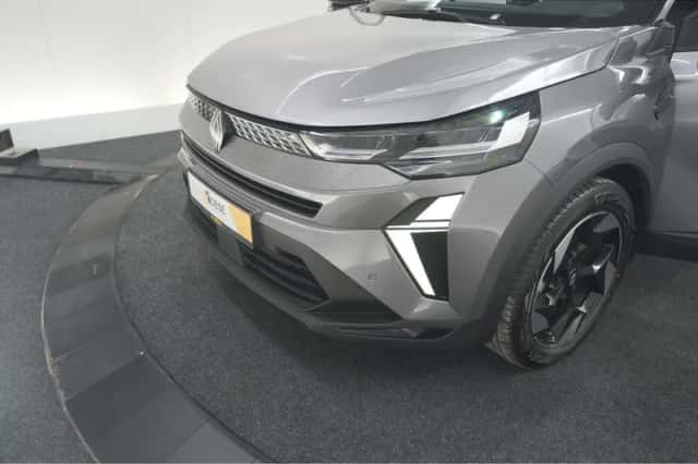 Renault Captur (2024) thumbnail 15