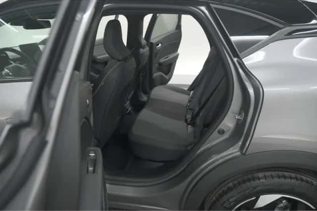 Renault Captur (2024) thumbnail 27