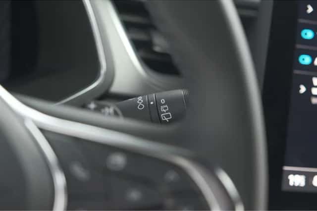 Renault Captur (2024) thumbnail 33