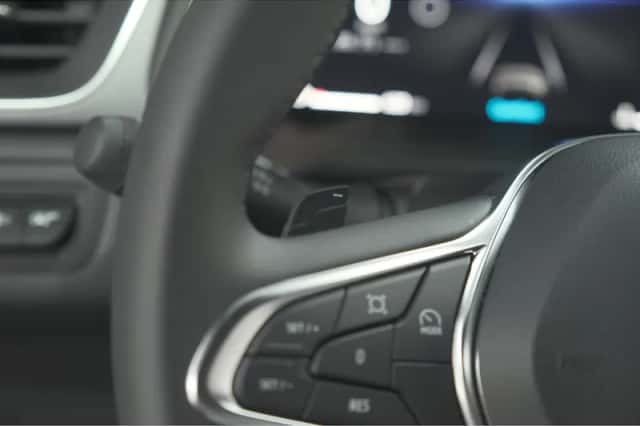 Renault Captur (2024) thumbnail 34