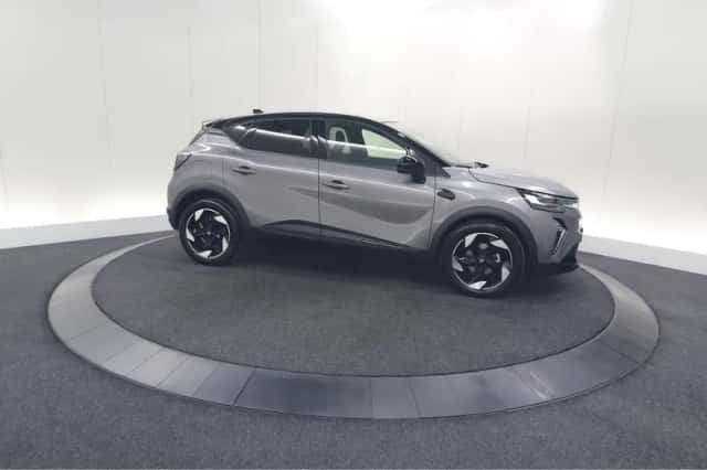 Renault Captur (2024) thumbnail 8