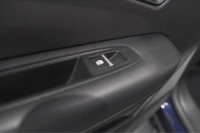 Renault Mégane E-Tech (2023) thumbnail 25