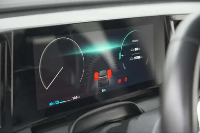 Renault Mégane E-Tech (2023) thumbnail 44