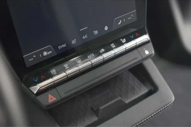 Renault Mégane E-Tech (2023) thumbnail 45