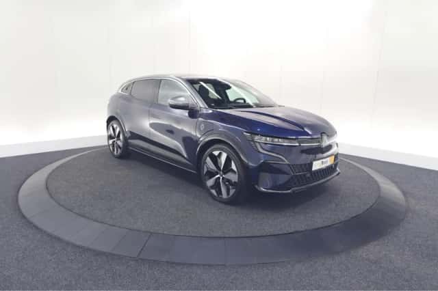 Renault Mégane E-Tech (2023) thumbnail 6