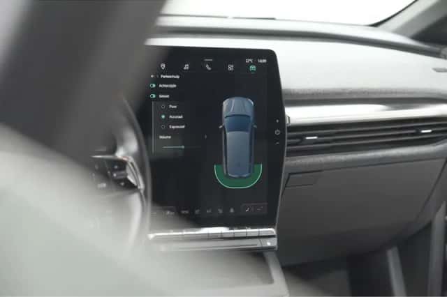 Renault Mégane E-Tech (2023) thumbnail 52