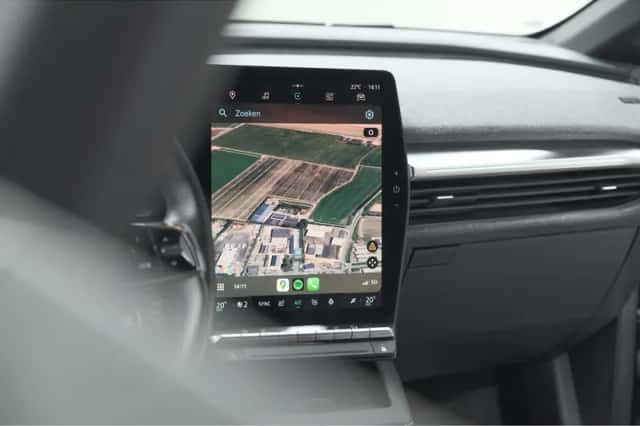 Renault Mégane E-Tech (2023) thumbnail 55