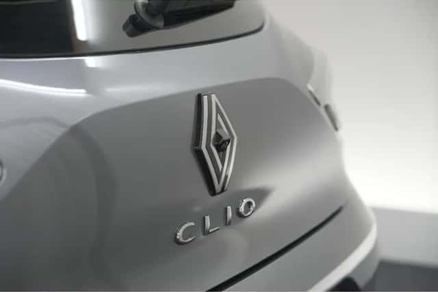 Renault Clio (2025) thumbnail 5