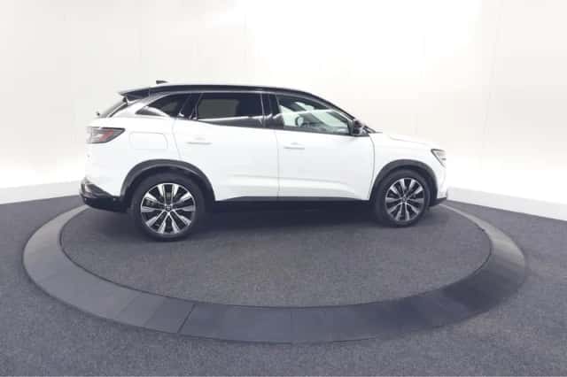 Renault Austral (2025) thumbnail 10