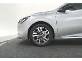 Peugeot 208 (2023) thumbnail 16