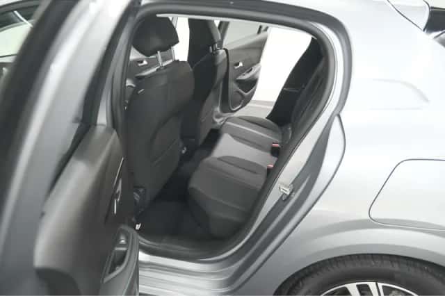 Peugeot 208 (2023) thumbnail 27