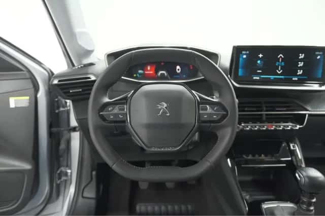 Peugeot 208 (2023) thumbnail 28