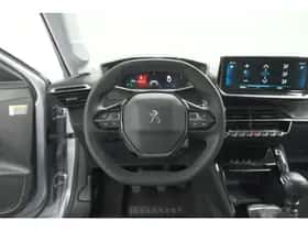 Peugeot 208 (2023) thumbnail 28