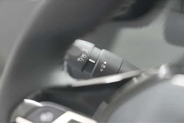 Peugeot 208 (2023) thumbnail 31