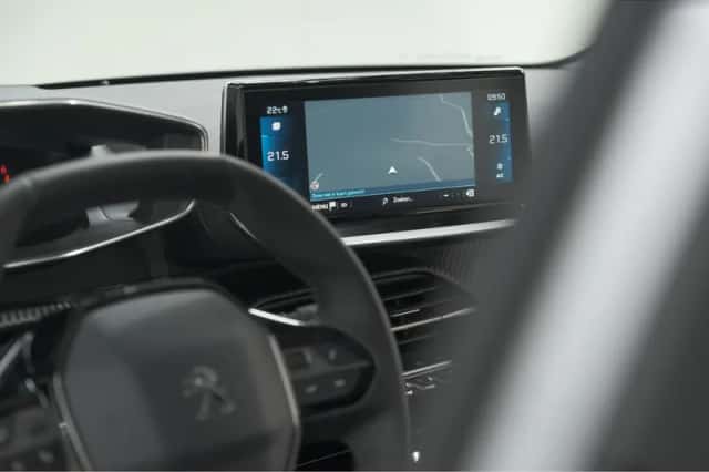 Peugeot 208 (2023) thumbnail 47