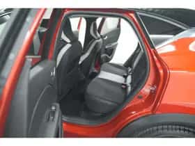 Renault Captur (2020) thumbnail 27