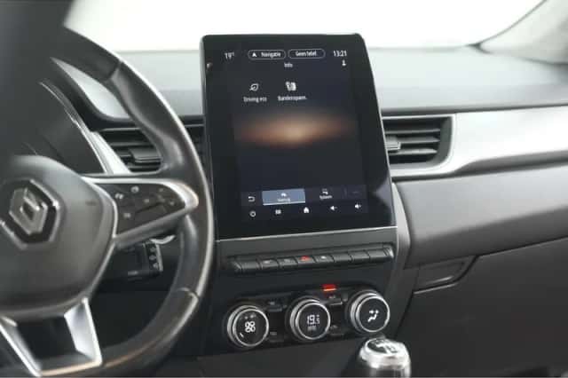 Renault Captur (2020) thumbnail 53