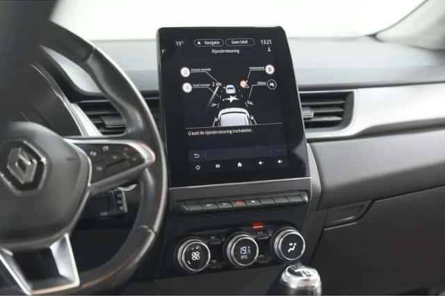 Renault Captur (2020) thumbnail 55